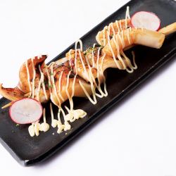 Grilled squid with mayonnaise sauce