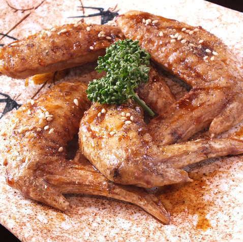手羽先の唐揚げ（4本）
