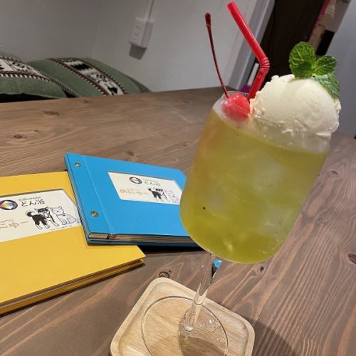 メロンクリームソーダ