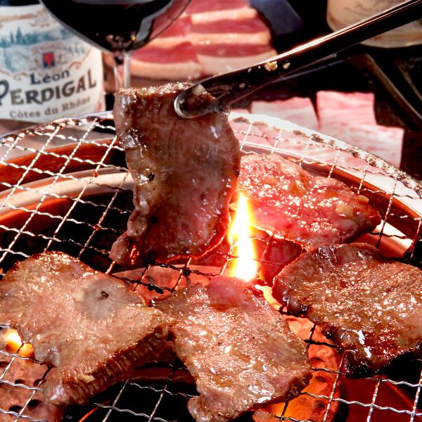 <Enjoy it with wine♪> A special menu of eight carefully selected meats that go well with wine, such as the sumptuously grilled wagyu beef sagari and whole intestine, game meat that is popular among women, Spanish rabbit, and French duck. We have many available!