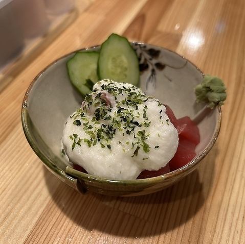 マグロ山かけ