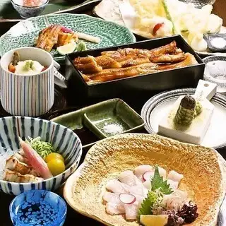 July 1st onwards [Dinner] [Part 2: 7:30 PM - 9:30 PM] Summer Limited ★ "Extreme" Conger Eel Sashimi Kaiseki Course
