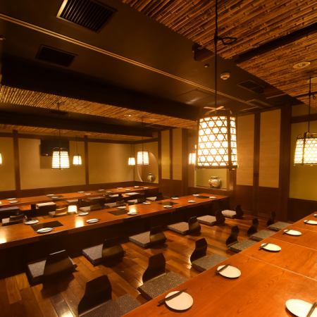 A 1-minute walk from Sendai Station for easy access! The horigotatsu private room is popular for parties of up to 50 people.