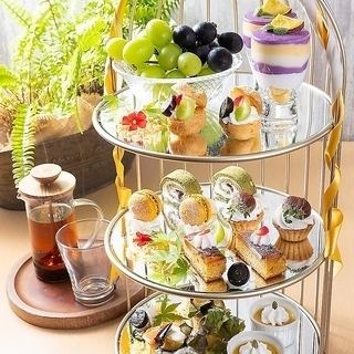 From 9/13 [11:00~12:00] Shine Muscat Afternoon Tea Set with all-you-can-drink tea