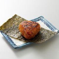 烤飯糰配甜醬油