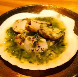 帆立の生海苔バター焼き