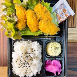 カキフライ弁当　※サラダ付き