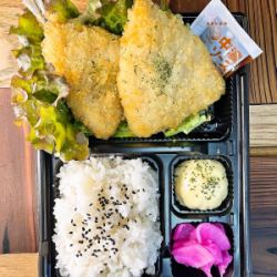 アジフライ弁当　※サラダ付き