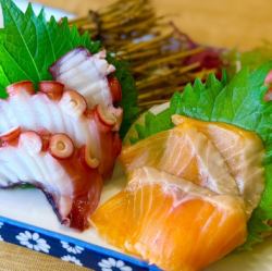 刺身各2种【真子鲑鱼/蓝鳍金枪鱼鲑鱼】