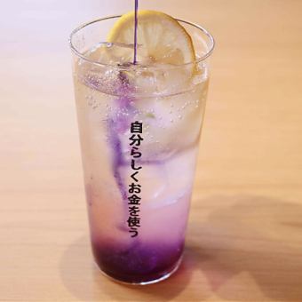 All-you-can-drink 120 minutes including premium draft beer and 25 kinds of fruit gin and tonics for 1,680 yen (1,848 yen including tax)