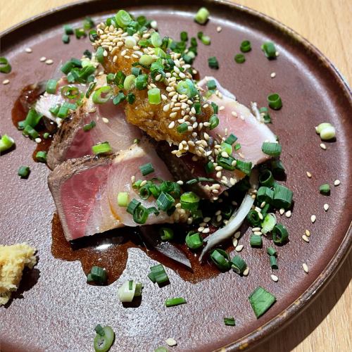 Seared Yellowtail with Spring Onion and Ponzu Sauce