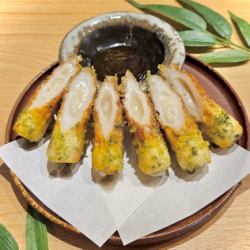 ゴルゴンゾーラ入りちくわ磯部揚げ