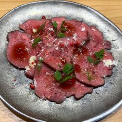 牛タンのカルパッチョ～醤油のジュレとすりおろし山わさび～