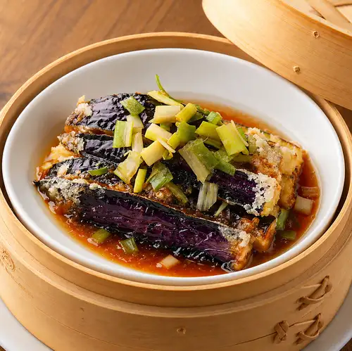 Eggplant with oil and sesame sauce
