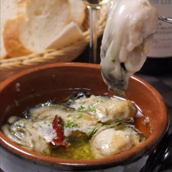 Oyster Ajillo (6 pieces)