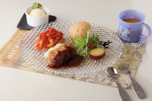 Children's plate