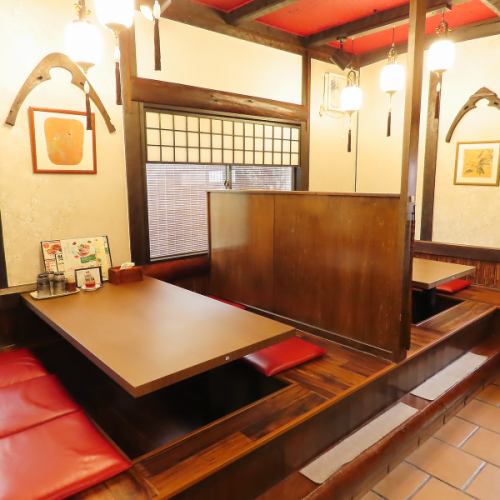 接待や女子会、誕生日会や記念日、顔合わせやお食い初めなどゆっくりお食事をしたい方におすすめ！個室テーブル席をご用意しております。4～6人様向けのお席をご用意しております。