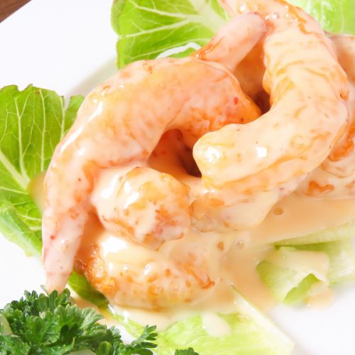 本場の味が勢ぞろい！赤壁自慢の本格中華料理