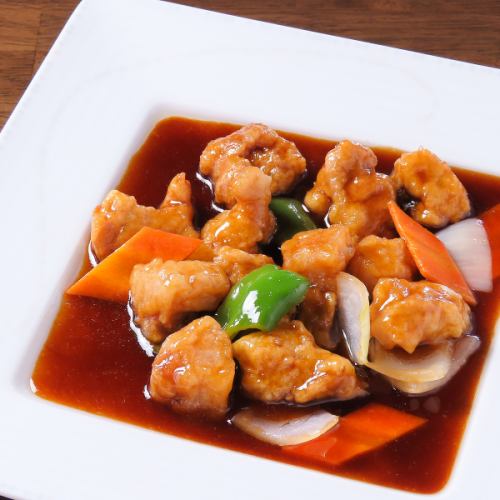 赤壁自慢の絶品【酢豚】！ご飯が進む、やみつきの美味しさ。