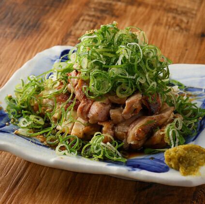 モモ肉たたき葱まみれ