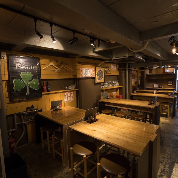 ≪店内雰囲気≫女性やお一人様でも気軽に立ち寄れる当店♪温かみのあるアットホームな店内で気さくな大将がお出迎え！初めての方でも安心してご利用いただけます♪友人との語らいや、ひとりでのリラックスタイムにぜひお立ち寄りください！心温まるひとときをお愉しみいただけます♪
