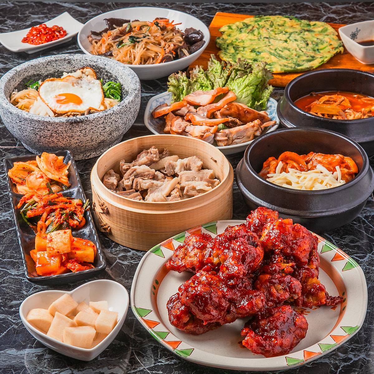 Enjoy delicious Korean cuisine that recreates the authentic taste. We also offer a great value all-you-can-drink course.