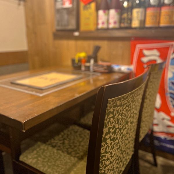 Table seating for 2 to 15 people ★ Recommended for various parties such as company banquets ◎ Perfect for family meals or gatherings with friends.Enjoy exquisite okonomiyaki and a teppanyaki menu made with carefully selected ingredients◎