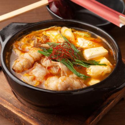 【生付き2H飲放題】旨辛豚キムチ鍋・鯖の塩焼き・栃尾揚げなど!全7品 4499円⇒3499円