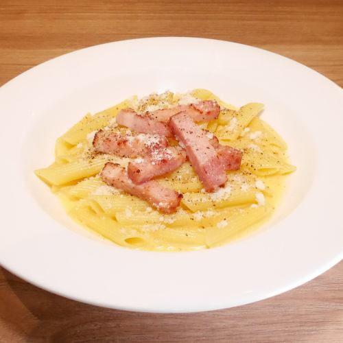 Penne Carbonara