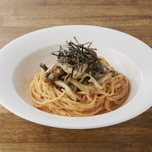 Mushroom and cod roe spaghetti