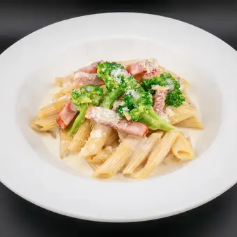 Penne with Gorgonzola Cream