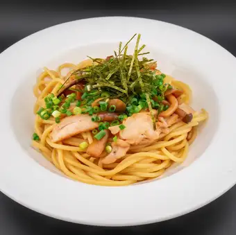 Young chicken and mushrooms in butter soy sauce