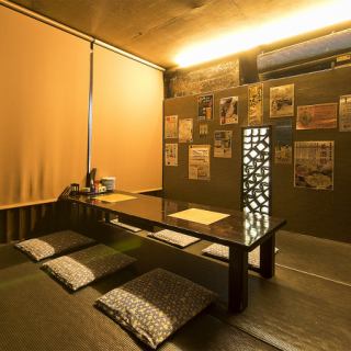 Private rooms are available in tatami rooms for 4 and 6 people.It is also possible to connect the rooms to make a private room for 8 to 10 people ◎ It is a seat where you can take off your shoes and spend a relaxing time.Early reservation is recommended ☆