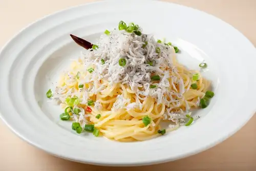 Specialty: Boso-style boiled whitebait peperoncino