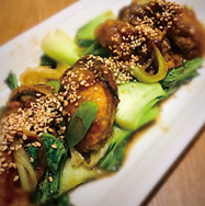 《Winter only》 Stir-fried oysters and bok choy with oyster sauce