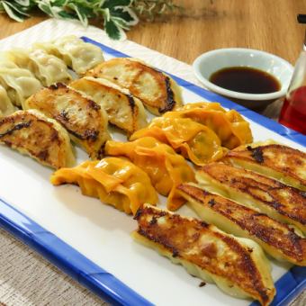 【飲み放題付き！】7種類餃子食べ放題飲み放題コース2,480円（税込）