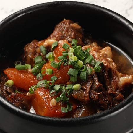 Braised beef stew