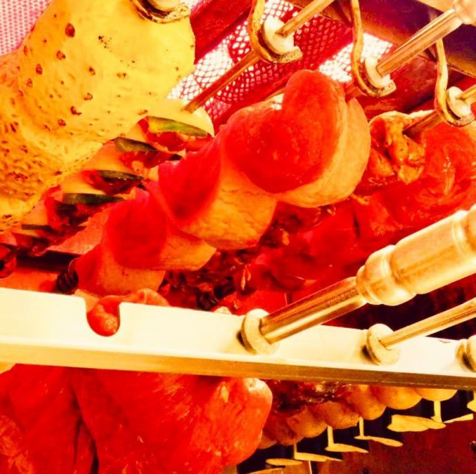 シュラスコランチ 15種類シュラスコ食べ放題で希少部位イチボも サイドメニュー3品 2800円 シュラスコレストラン Alegria Shinjuku3rd アレグリア 新宿三丁目