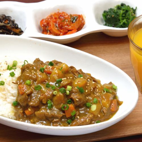 【モーニング】数量限定！牛すじカレーセット