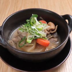 Charcoal-flavored stewed offal