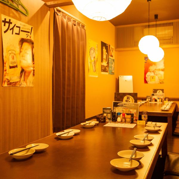 【個室あり！大規模ご宴会も可能◎】掘り炬燵は並べると最大24名様まで可能です！様々なシーンにてご利用しやすく、貸切宴会も承っておりますのでお気軽に人数、予算などお気軽にお問い合わせください♪
