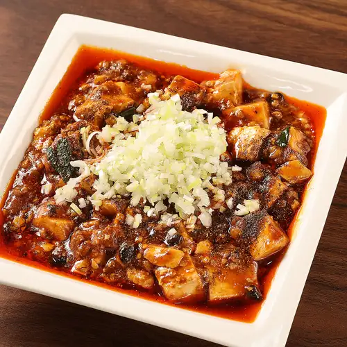 痺れる山椒の刺激！店主こだわりの本格四川・純麻婆豆腐