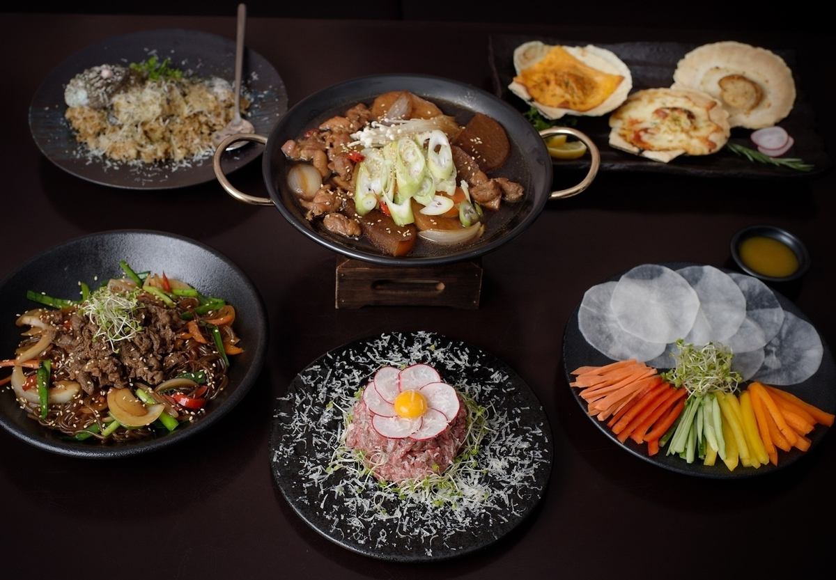 A Korean chef will prepare Okinawan ingredients to create an authentic Korean taste for you!