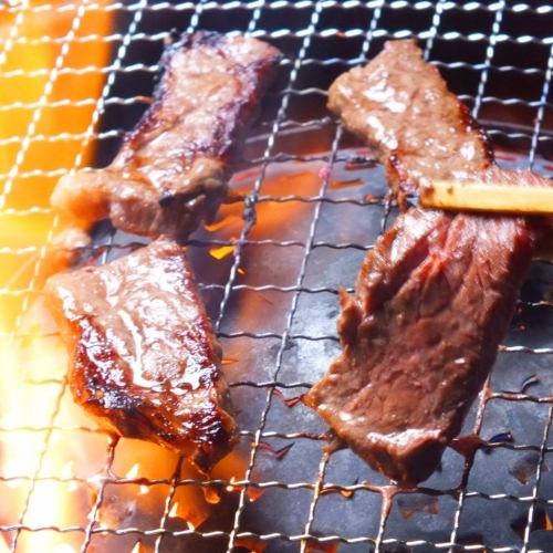 一括仕入れで実現した高品質でリーズナブルな「蔵の肉」