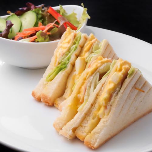 【C Plate】 タマゴとロースハムサンド