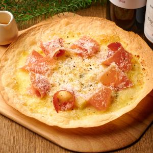 Quattro Formaggio with 4 kinds of cheese