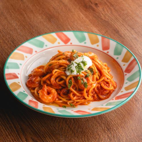 Shrimp and mascarpone tomato sauce