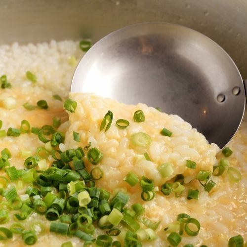 もちろん〆の雑炊もご堪能頂けます♪