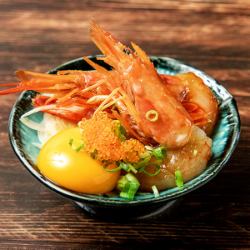 Large shrimp marinated in soy sauce (ganjang seu)