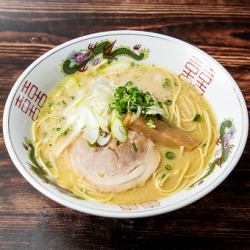 Rich chicken white soup ramen